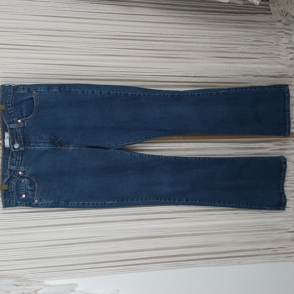 SIZE 12 WAIST 17" LEVIS DENIM JEANS